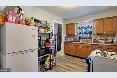 624 W Bridge Street, Morrisville, PA 19067 - Photo 15