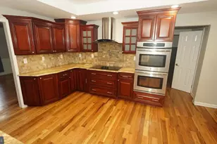 215 Durham Ct, Fairless Hills, PA 19030 - Photo 11