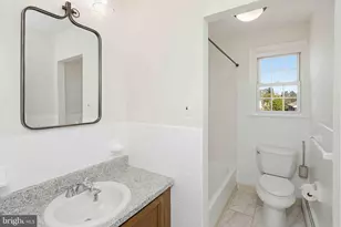 403 S Main St, Doylestown, PA 18901 - Photo 17