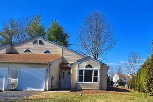 4 Stewer Ln, Perkasie, PA 18944 - Photo 1