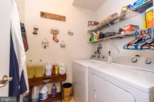 1127 Arbour Ln, Quakertown, PA 18951 - Photo 7