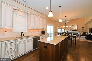 615 Glen Meadow Rd, Richboro, PA 18954 - Photo 17