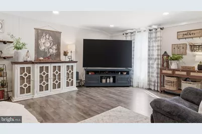 143 Terrace Road, Levittown, PA 19056 - Photo 5