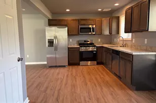 5517 Schumacher Dr, Bristol, PA 19007 - Photo 15