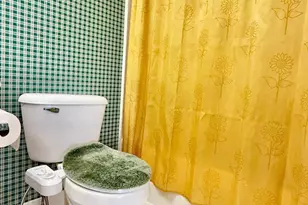 201 W Hamilton St, Chalfont, PA 18914 - Photo 23