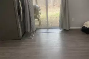 252 Sycamore Cir, Upper Holland, PA 19053 - Photo 11