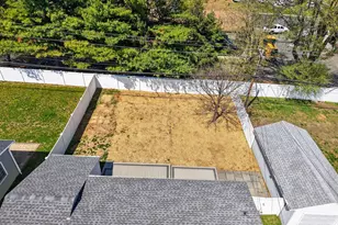 325 Austin Dr, Fairless Hills, PA 19030 - Photo 31