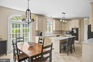 96 Autumn Dr, Newtown, PA 18940 - Photo 13