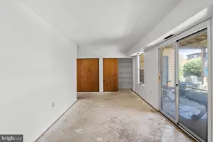 79-81 Sandybrook Dr, Langhorne, PA 19047 - Photo 15
