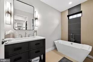 694 Countess Dr, Yardley, PA 19067 - Photo 39