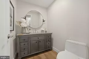 694 Countess Dr, Yardley, PA 19067 - Photo 19