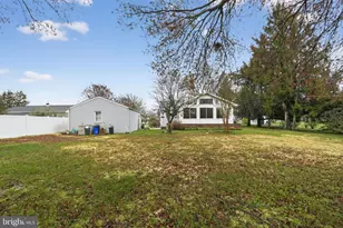 8 Lukens St, Feasterville-Trevose, PA 19053 - Photo 27