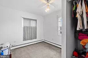 105 Indian Creek Dr, Levittown, PA 19057 - Photo 11