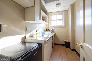 46 N Main St, Chalfont, PA 18914 - Photo 33