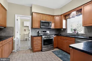 1280 Jasmine Way, Feasterville-Trevose, PA 19053 - Photo 13