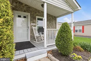 246 Thrush Cir, New Hope, PA 18938 - Photo 3