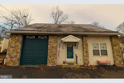 304 W Spruce Street, Perkasie, PA 18944 - Photo 1