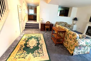 304 W Spruce St, Perkasie, PA 18944 - Photo 3