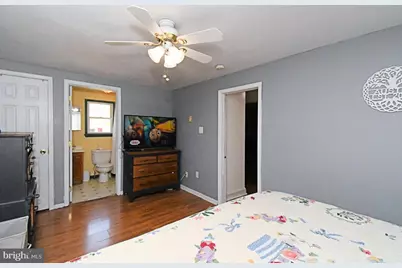 385 E Magnolia Drive, Morrisville, PA 19067 - Photo 31