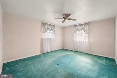 4938 Sunrise Avenue, Bensalem, PA 19020 - Photo 15