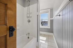 220 Jackson St, Bristol, PA 19007 - Photo 11