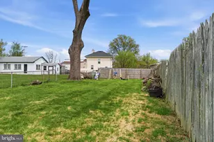 921 Simons Ave, Bensalem, PA 19020 - Photo 31