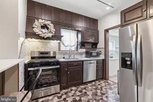 921 Simons Ave, Bensalem, PA 19020 - Photo 9