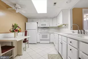 6208 Centennial Station, Warminster, PA 18974 - Photo 5