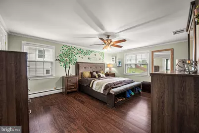 128 Terrace Road, Levittown, PA 19056 - Photo 17