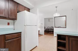 103 Hedge Rd, Levittown, PA 19056 - Photo 11