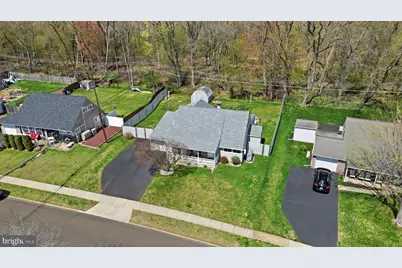 103 Hedge Road, Levittown, PA 19056 - Photo 39