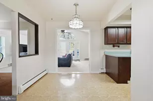 103 Hedge Rd, Levittown, PA 19056 - Photo 13