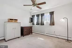 103 Hedge Rd, Levittown, PA 19056 - Photo 25