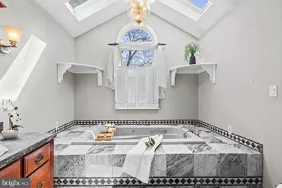 85 Goldenridge Drive, Levittown, PA 19057 - Photo 15