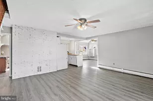 85 Goldenridge Dr, Levittown, PA 19057 - Photo 11