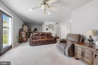 41 Lakeside Drive #W, Levittown, PA 19054 - Photo 17