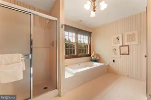 111 Cedar Glen Dr, New Hope, PA 18938 - Photo 37