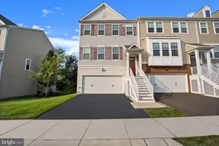 1738 Beacon Ln, Warrington, PA 18976 - Photo 1