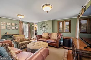 64 Valley Dr, Furlong, PA 18925 - Photo 15