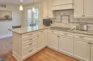 92 Homestead Dr, Doylestown, PA 18901 - Photo 17