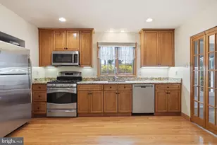 91 Buckshire Pl, Holland, PA 18966 - Photo 13