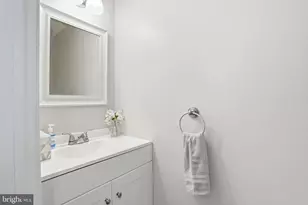 19 Constitution Ave, Doylestown, PA 18901 - Photo 27