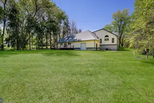 3775 Buckingham Dr, Doylestown, PA 18902 - Photo 59