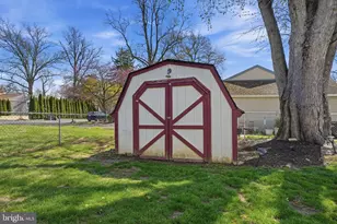 1615 Pleasant Dr, Feasterville-Trevose, PA 19053 - Photo 33