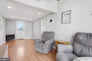 1615 Pleasant Dr, Feasterville-Trevose, PA 19053 - Photo 7