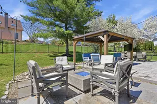 1413 Ridgewood Ln, Newtown, PA 18940 - Photo 7