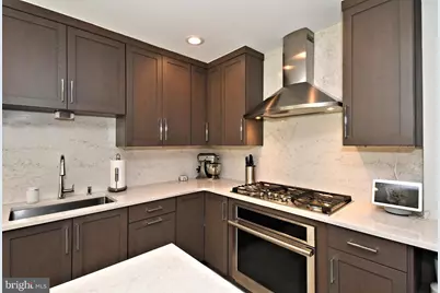 27 Arabian Way, Holland, PA 18966 - Photo 7
