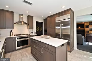 27 Arabian Way, Holland, PA 18966 - Photo 3