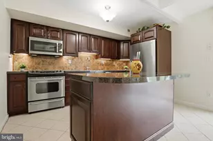 1023 Burnley Ct, Bensalem, PA 19020 - Photo 7