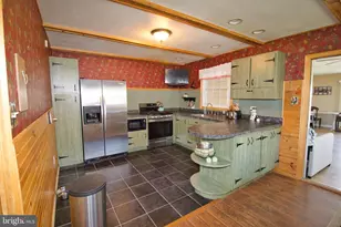 705 Overlook Dr, Warminster, PA 18974 - Photo 9